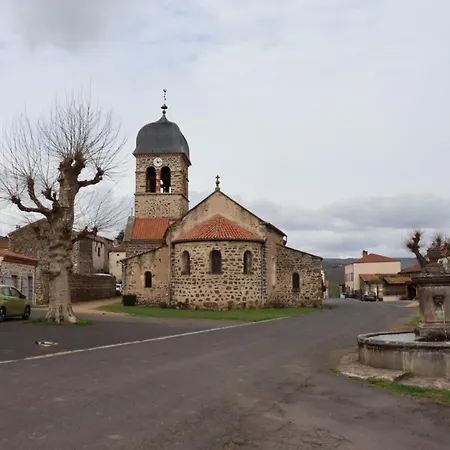 Holiday home L'oustalou - Wifi - Jardin - Campagne Villeneuve (Puy-de-Dome)