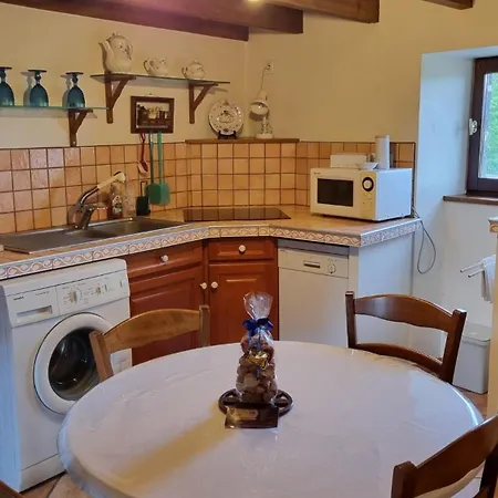 Сasa de vacaciones L'oustalou - Wifi - Jardin - Campagne Villeneuve (Puy-de-Dome)