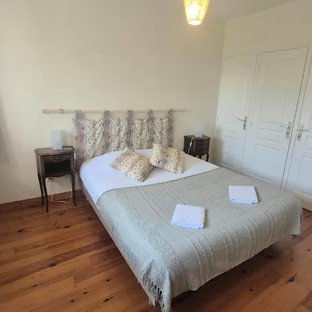 Сasa de vacaciones L'oustalou - Wifi - Jardin - Campagne Villeneuve (Puy-de-Dome)